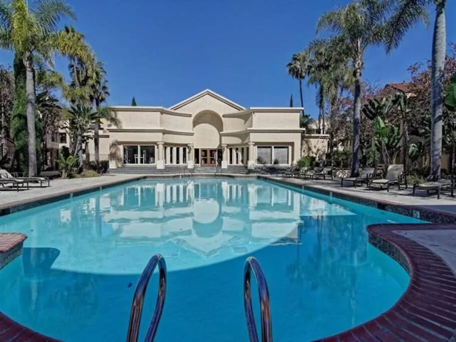 アパート Venetian Luxury La Jolla, Spa, Pool, Gym *