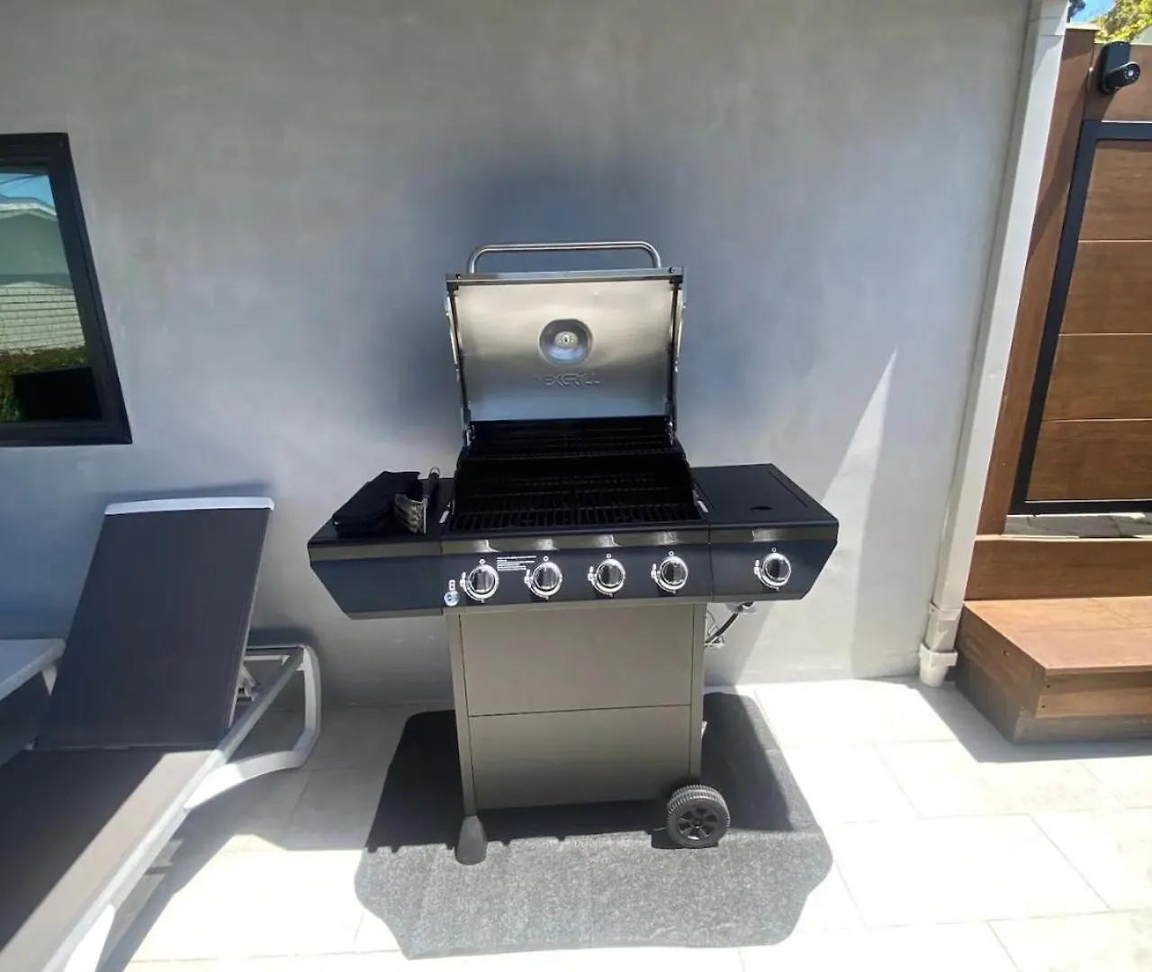Contemporary Ocean Sunset Views With Firepit Pt Loma Close To Plnu
