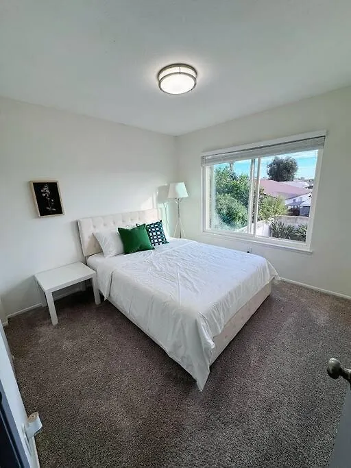 Beautiful House In Mira Mesa