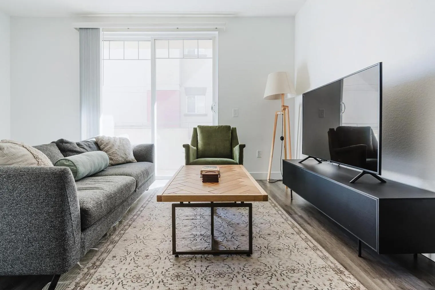 Blueground Gaslamp 1bd San-46 * San Diego