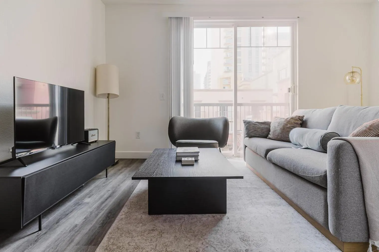 Blueground Gaslamp 1bd San-45 Apartment *
