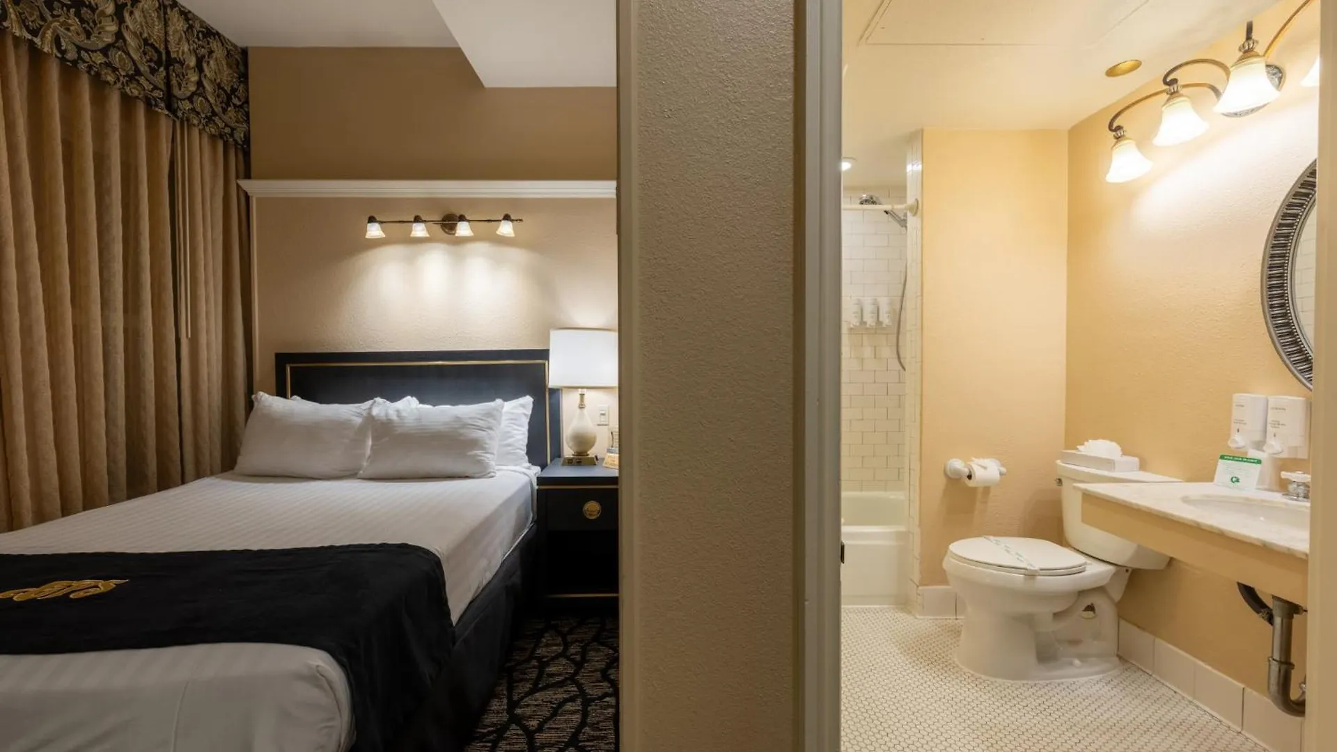 Gaslamp Plaza Hotel San Diego
