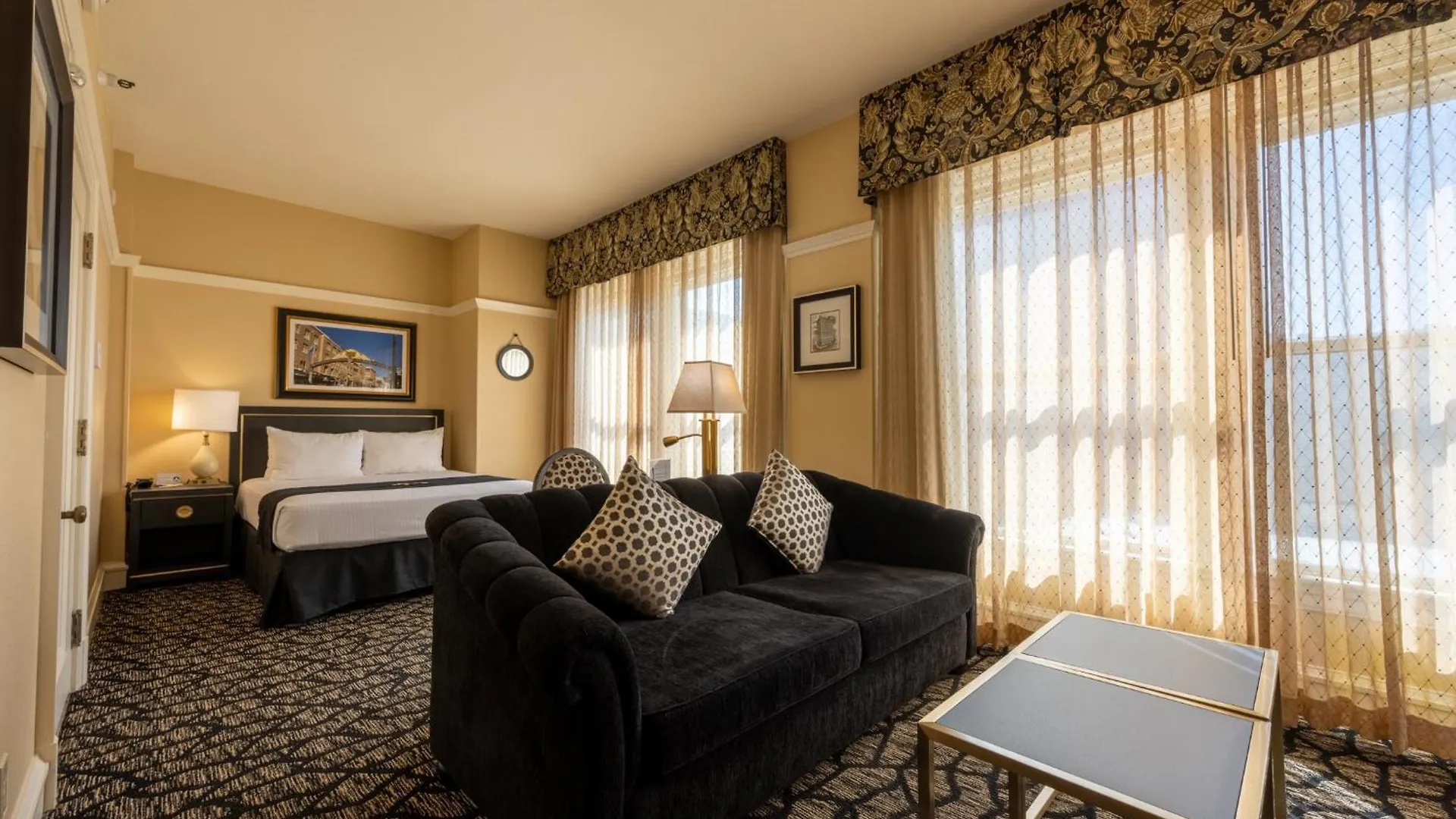 Hotel Gaslamp Plaza 4*