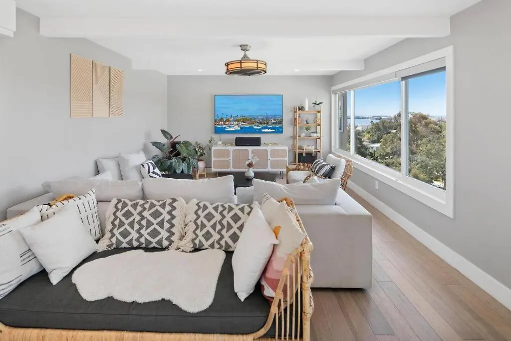 Ventana Vista, Ocean View