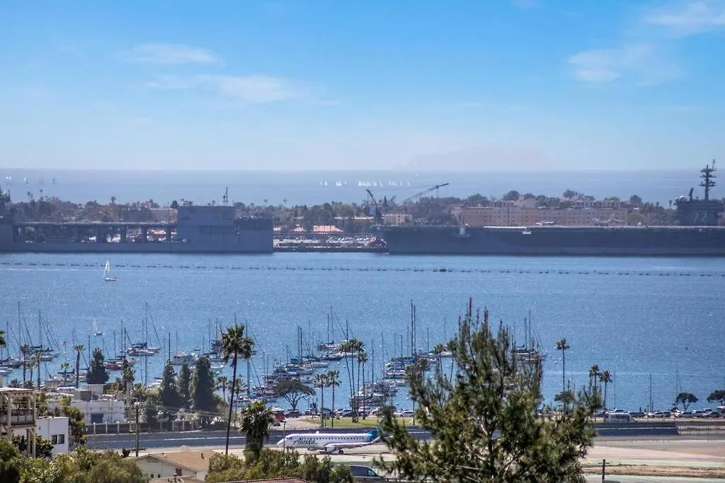 Ventana Vista, Ocean View Holiday home *