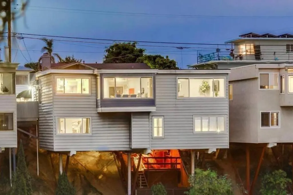 Ventana Vista, Ocean View Holiday home *