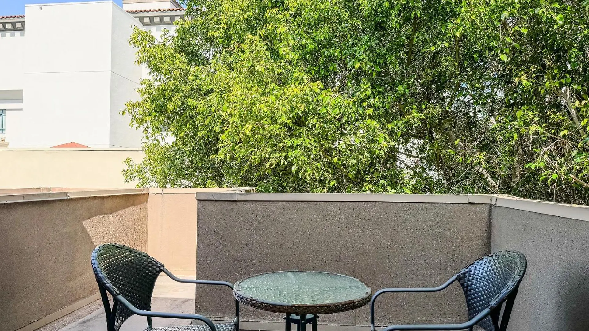 Stylish Loft Near Downtown With Free Parking Apartmán *