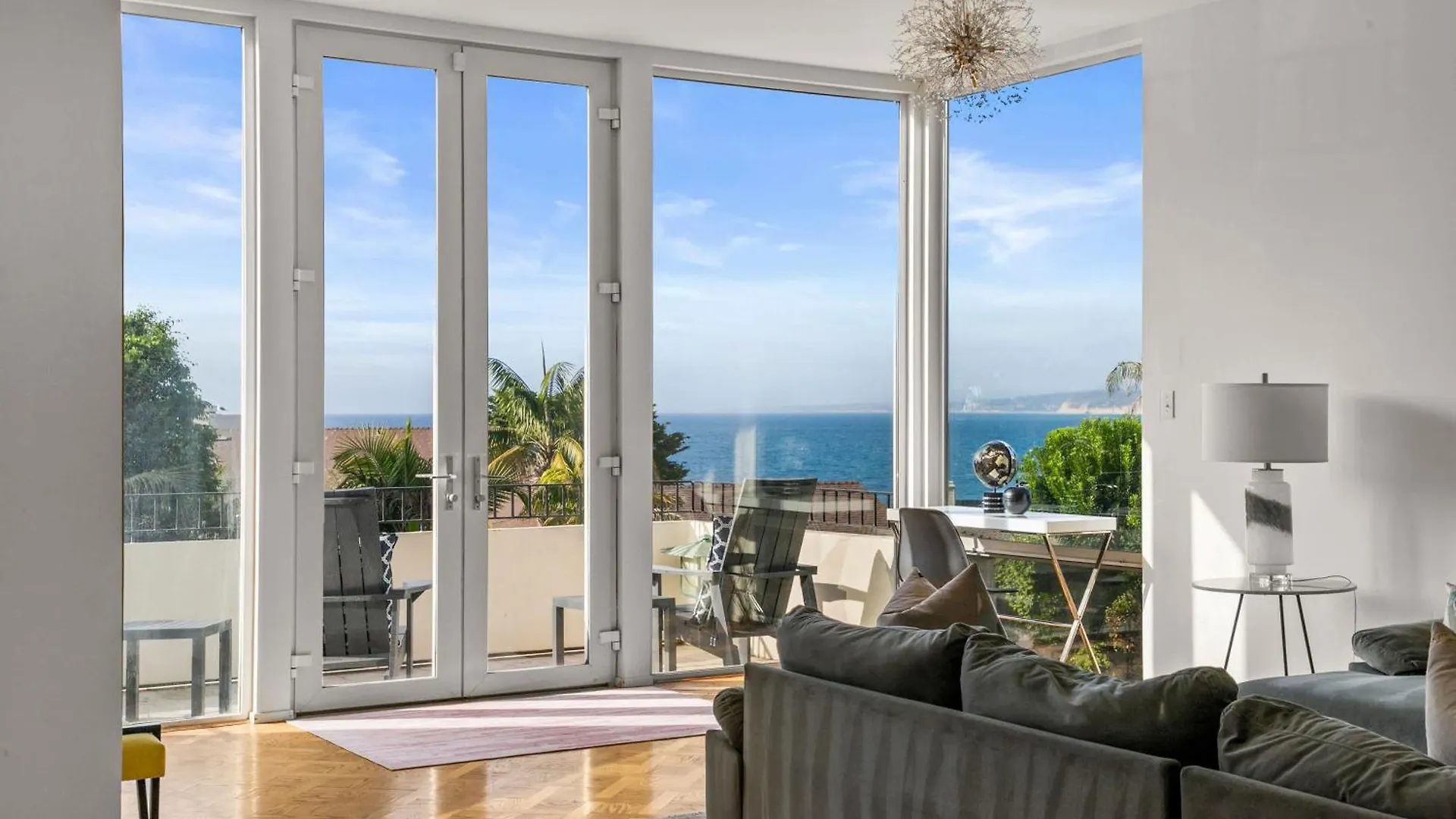 Sea Serenity Coastline Views And Pool San Diego