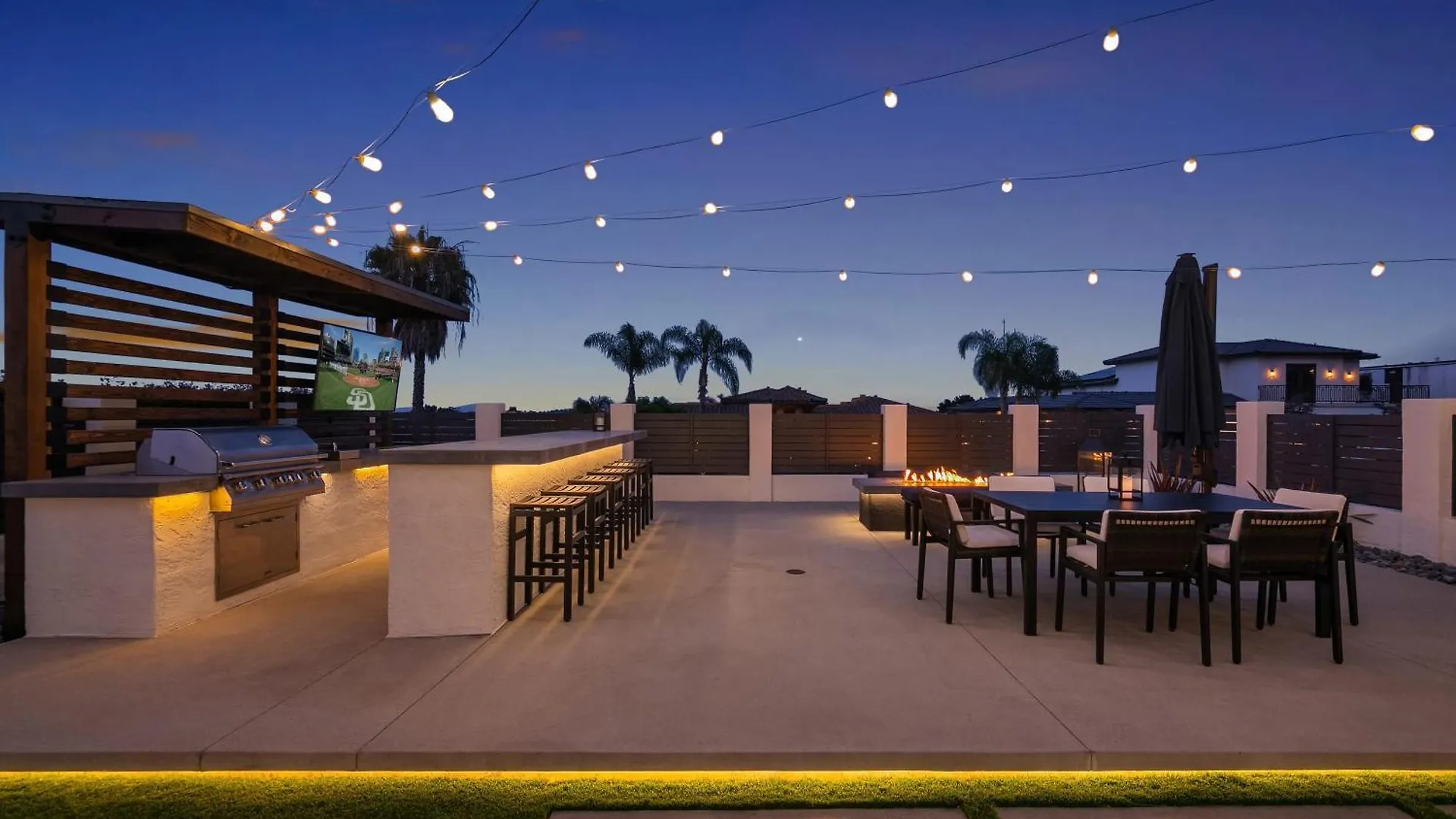 Del Mar Elegant Haven With Mountain Vistas Holiday home San Diego
