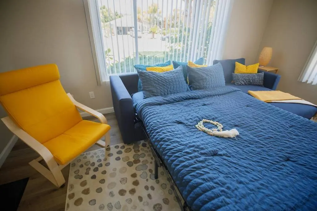 2 Private Masters, New Beds & Furniture, Sleeps 12 * San Diego
