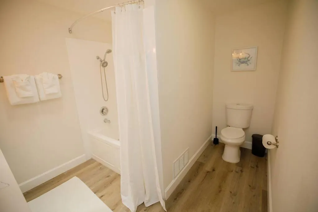 2 Private Masters, New Beds & Furniture, Sleeps 12 San Diego