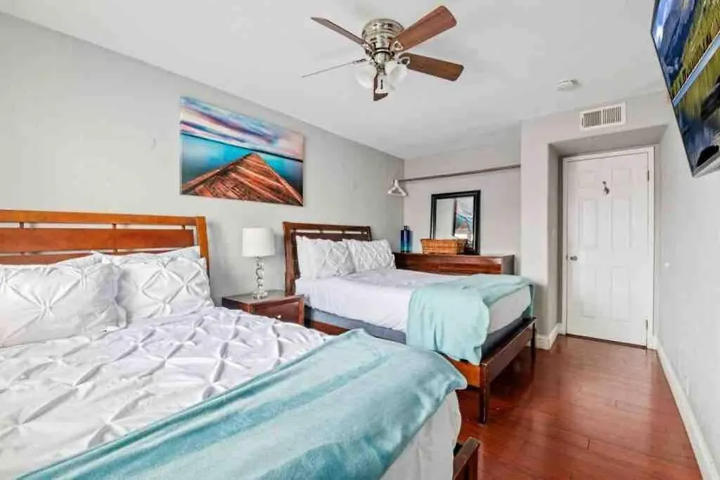 Mb Contemporary 14 Guests By Ac Garage Apartment San Diego