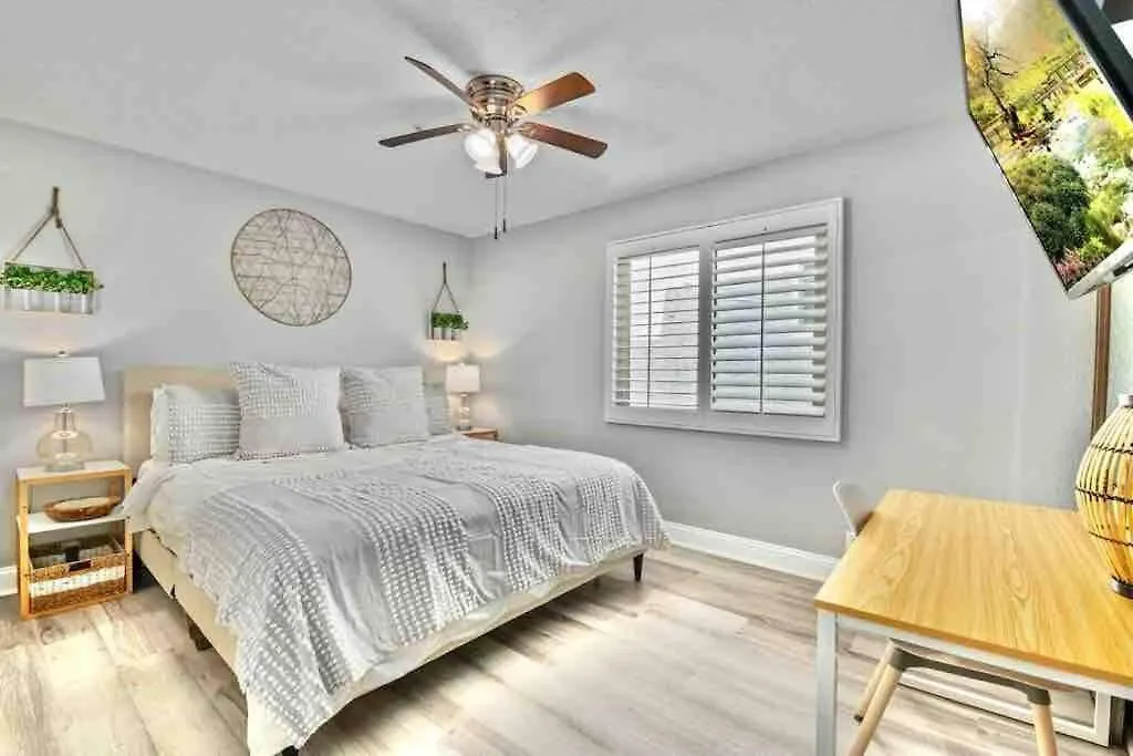 Mb Contemporary 14 Guests By Ac Garage Apartment *