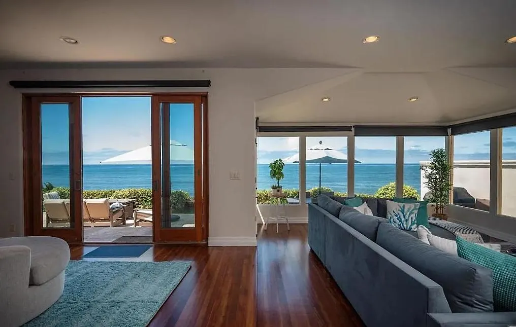 Holiday home Oceanfront Paradise - Luxury, Fire Pit, Views