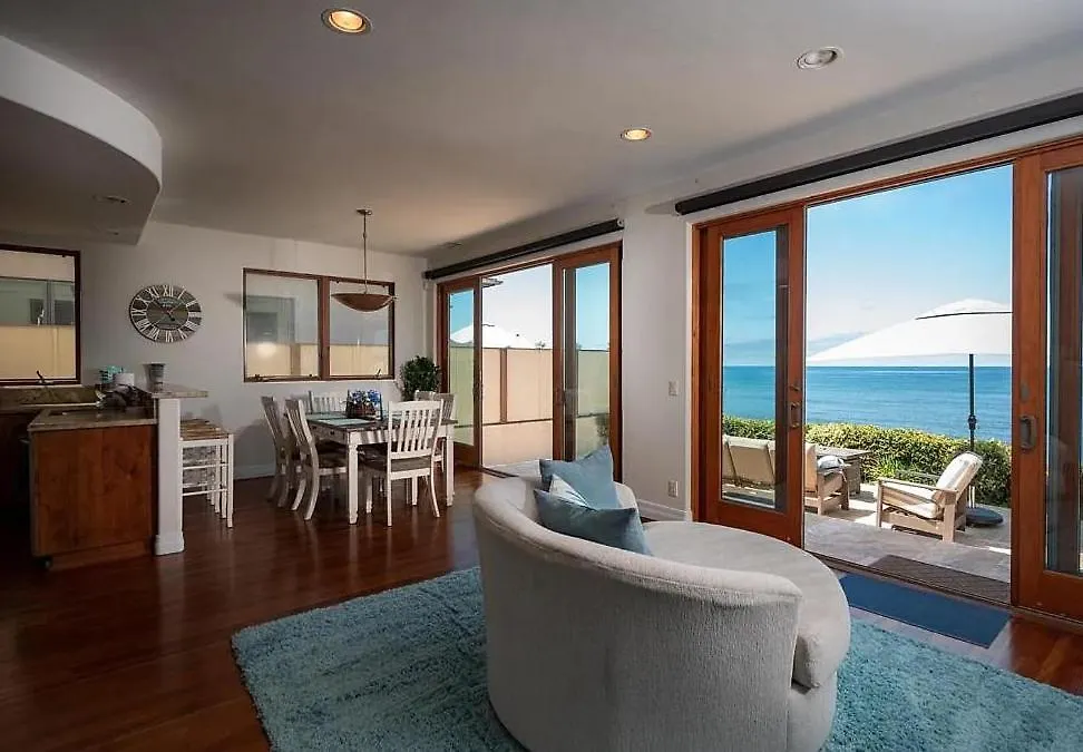 Oceanfront Paradise - Luxury, Fire Pit, Views Holiday home