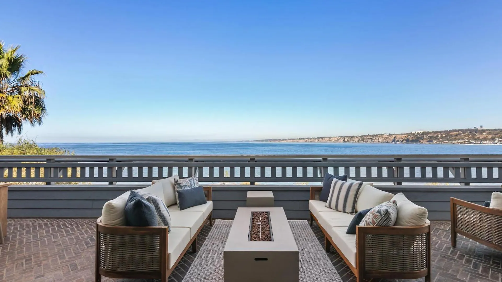La Jolla Cove-oceanfront 5600sf 3br+loft 5ba House Villiage Location Walk Everywhere *