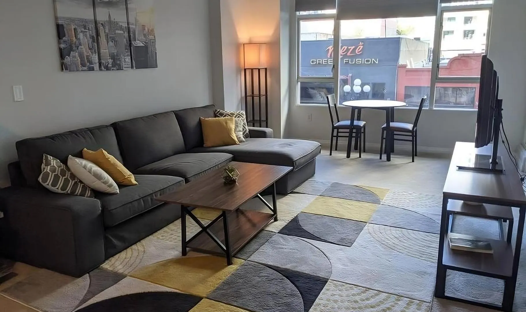 Lovely 1br Apt. In The Gaslamp! * San Diego