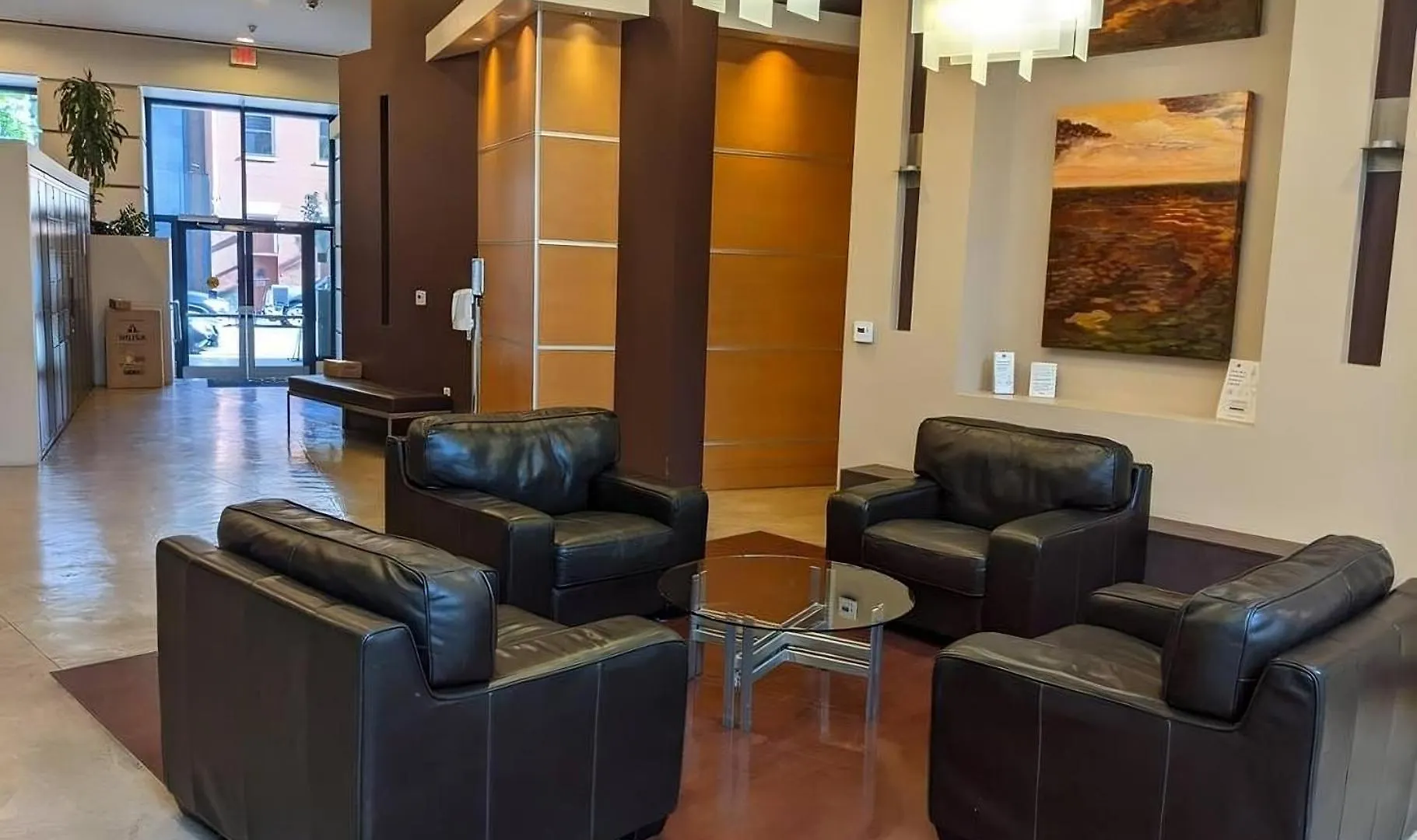Lovely 1br Apt. In The Gaslamp!
