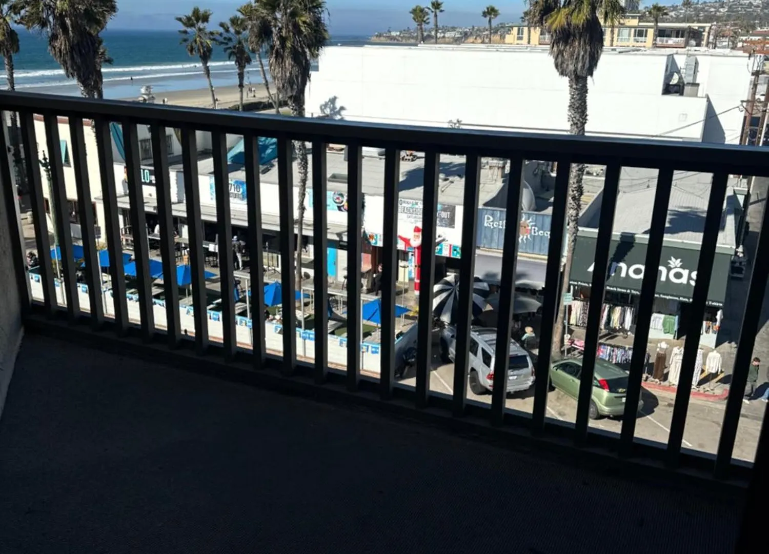 Pb Pier Retreat *