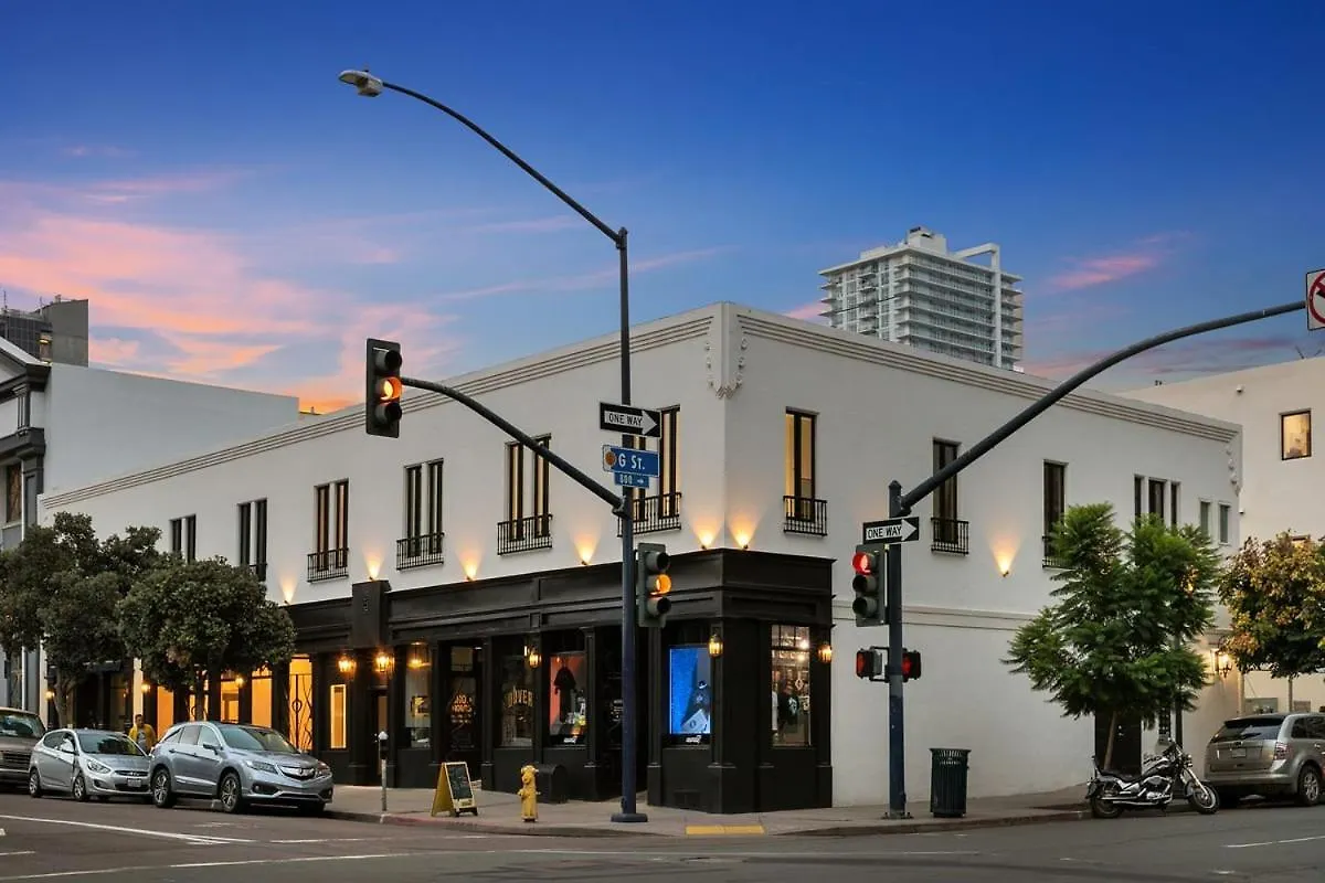 Renovated In Historic *