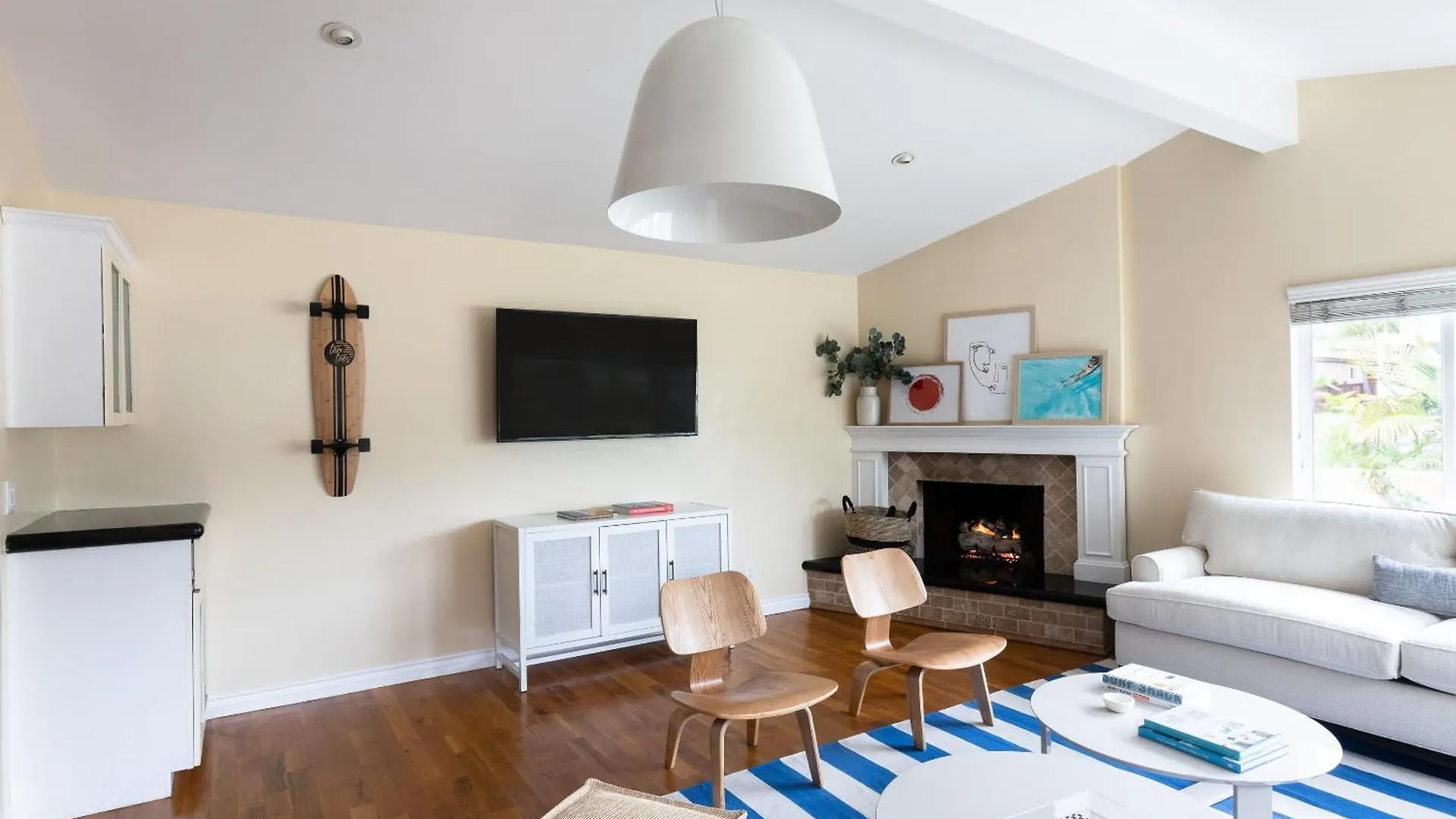 Holiday home Oliver By Avantstay Summer Escape House 4 Blcks From Ocean *