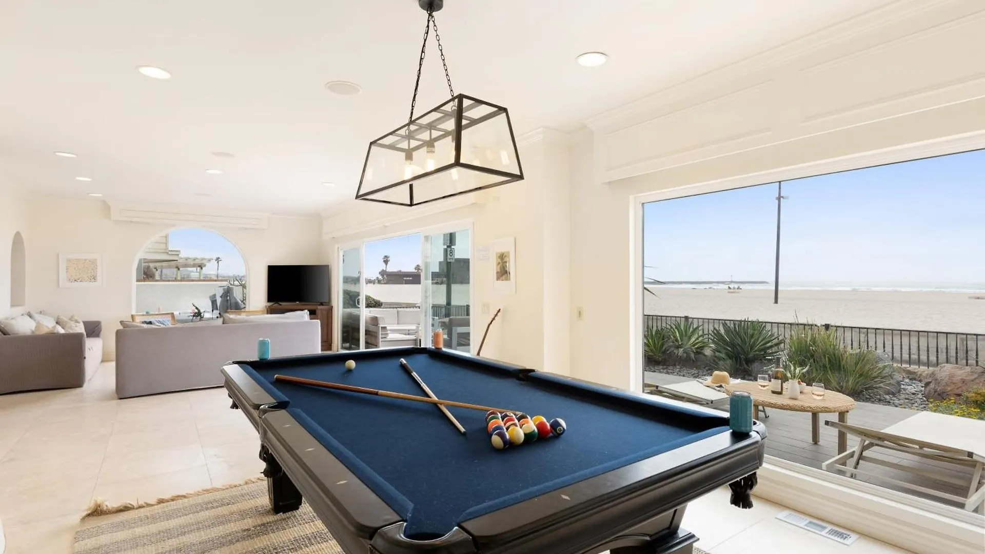 Shoreline By Avantstay Spectacular Beachfront W Fire Pit Pool Table San Diego