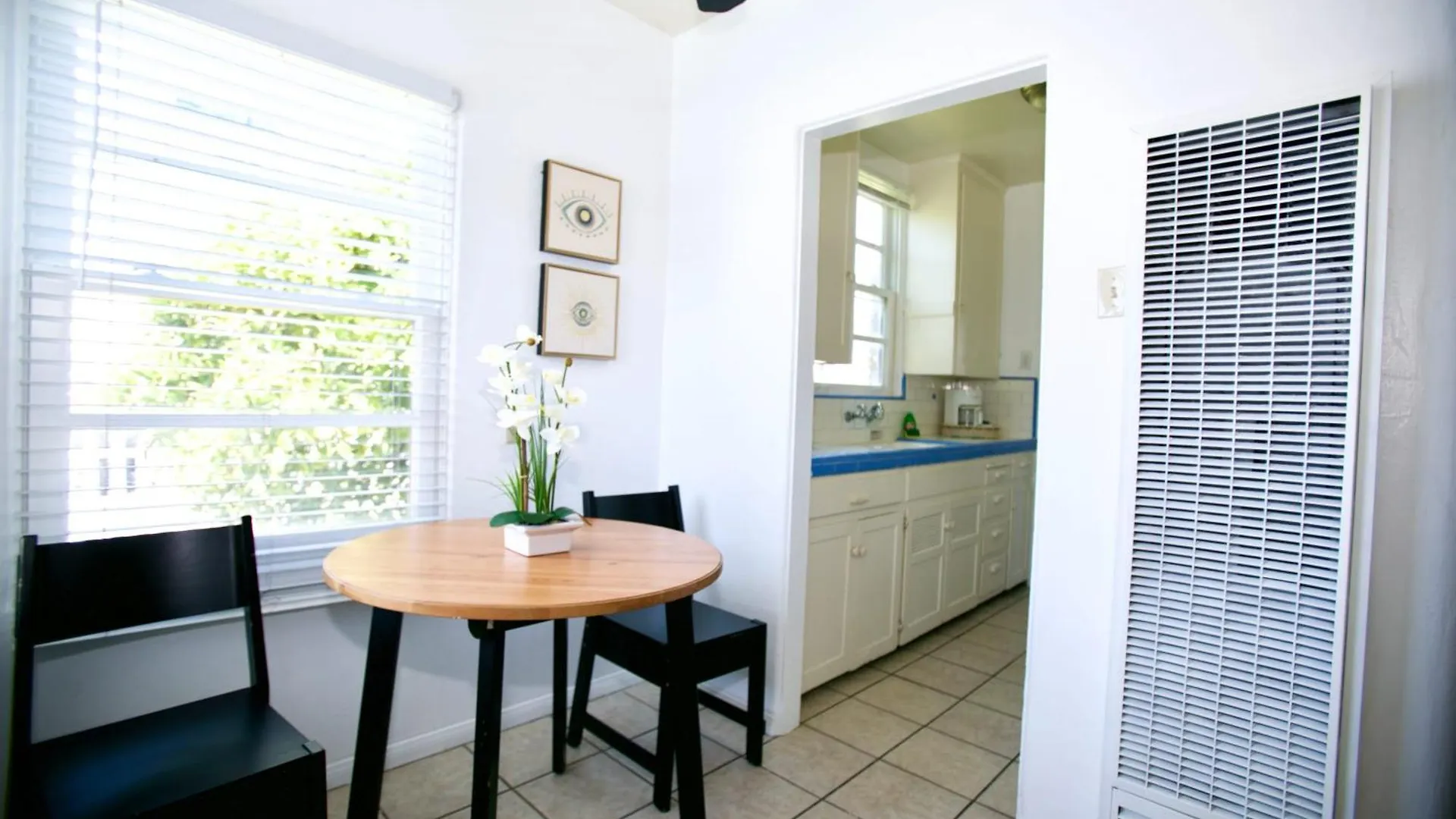 Charming In Bankers Hill * San Diego