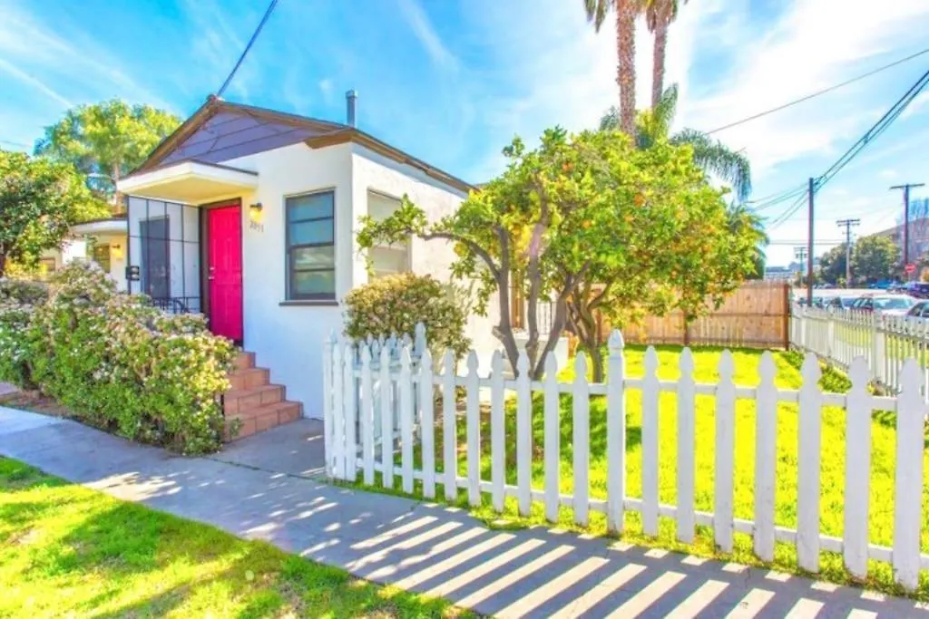 Charming In Bankers Hill *