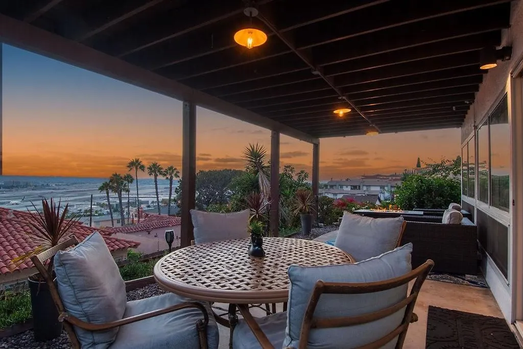 Amazing - Modern, Award-winning Bay View Apartment *