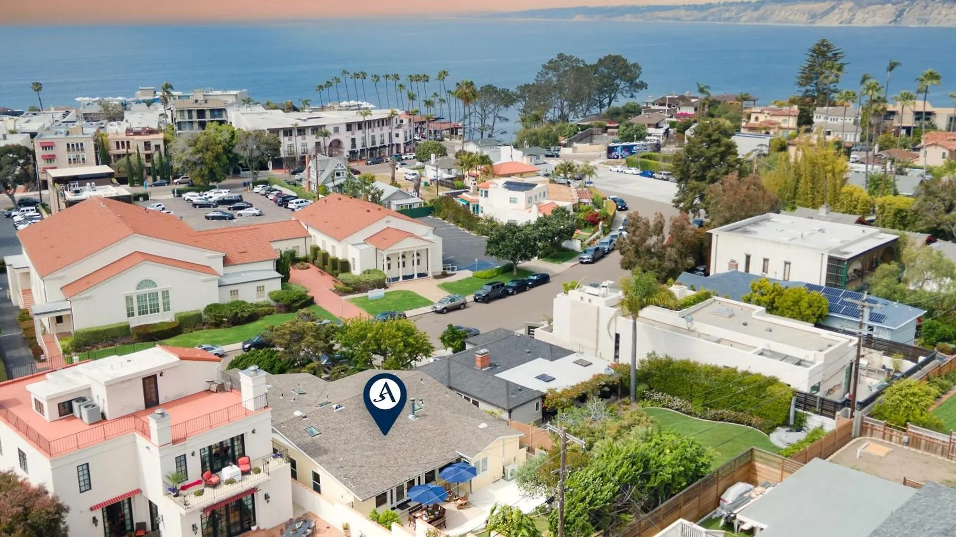 La Jolla Living By Avantstay A Location Private Backyard Lounge