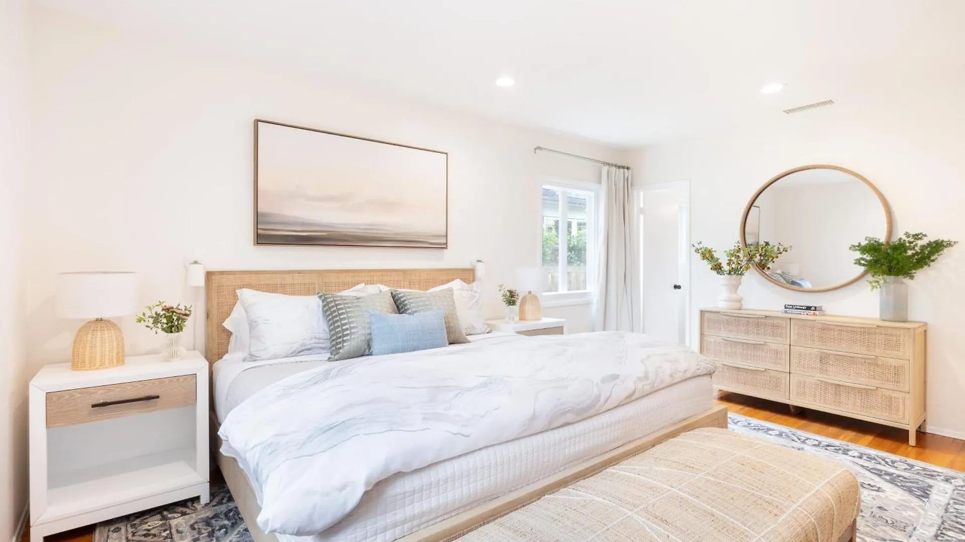 La Jolla Living By Avantstay A Location Private Backyard Lounge