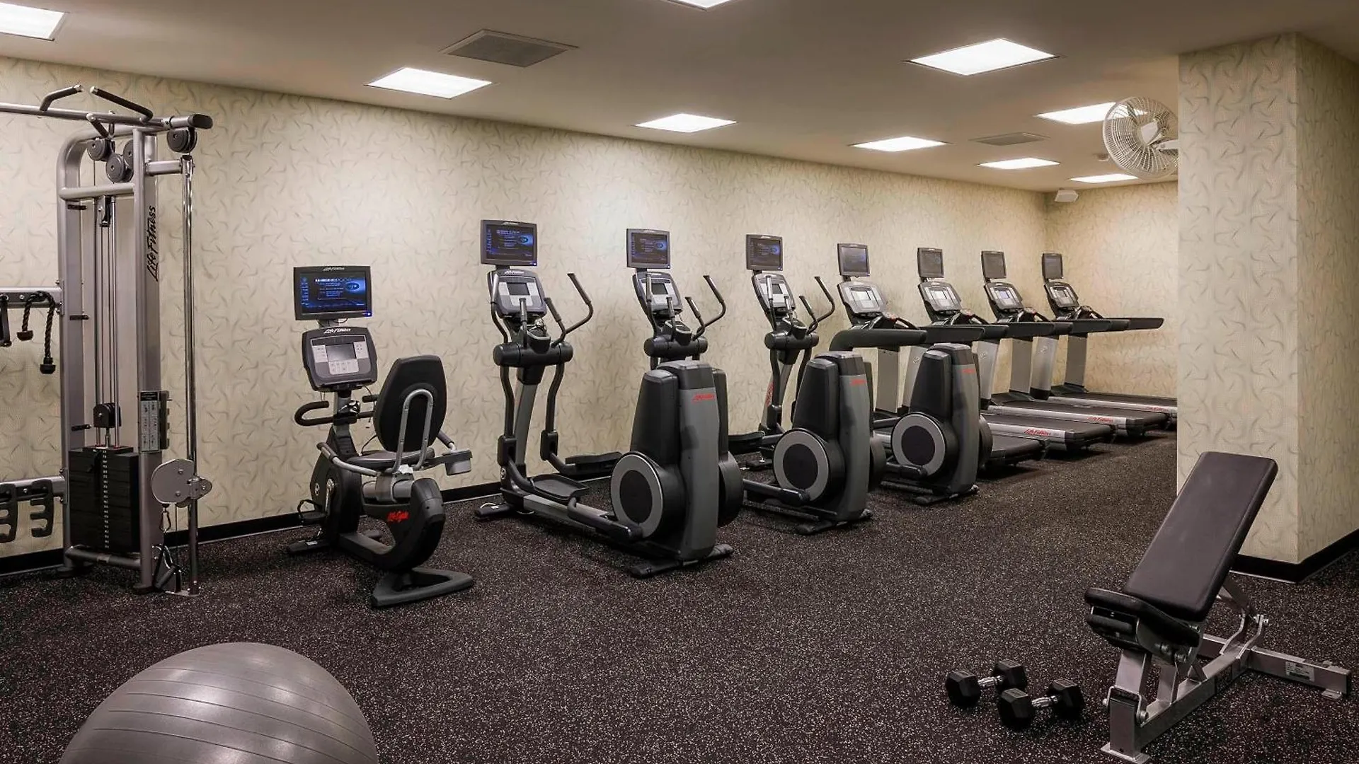 Hotel Courtyard By Marriott Downtown 4*