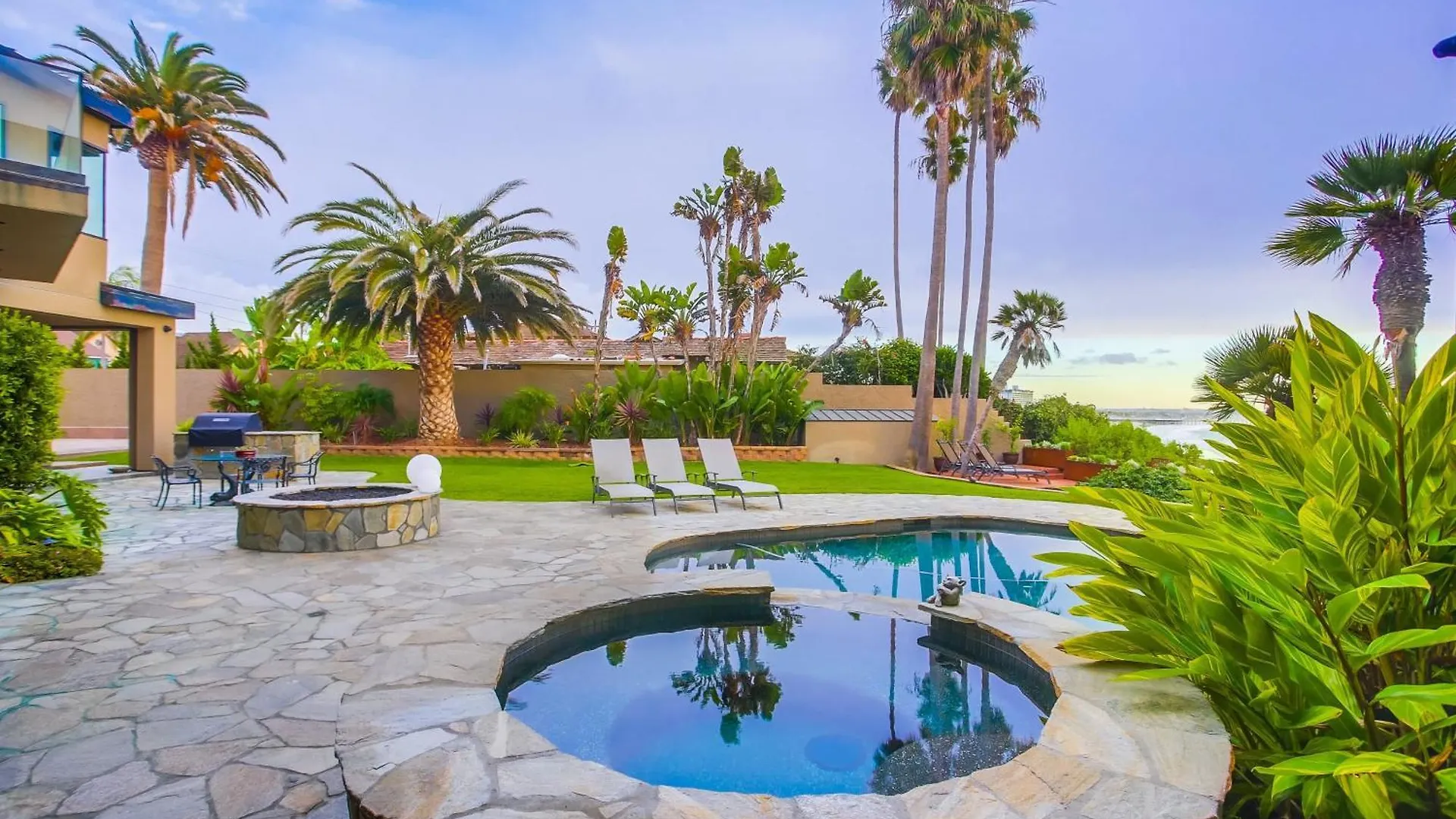 Sea Ridge By Avantstay Oceanfront W Pool Hot Tub Fire Pit