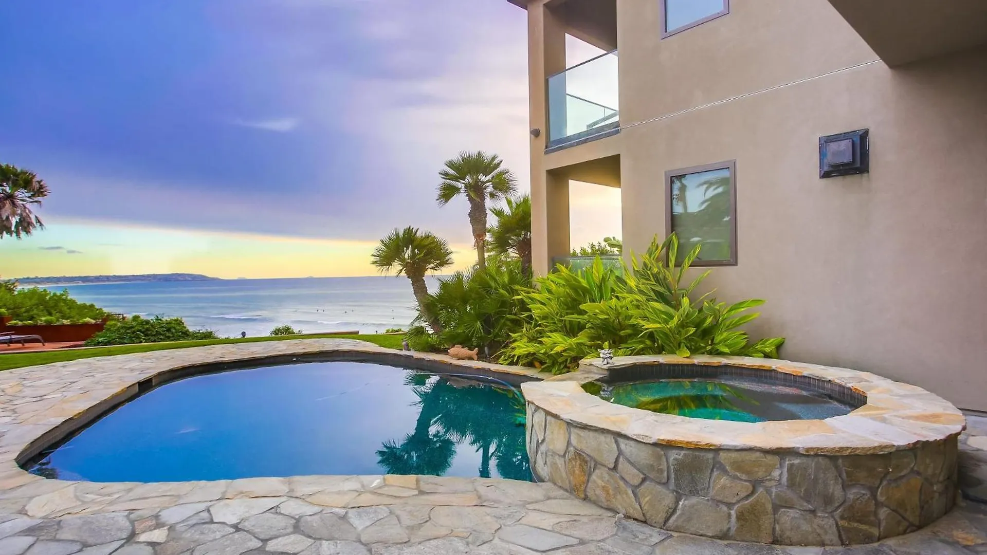 Holiday home Sea Ridge By Avantstay Oceanfront W Pool Hot Tub Fire Pit *