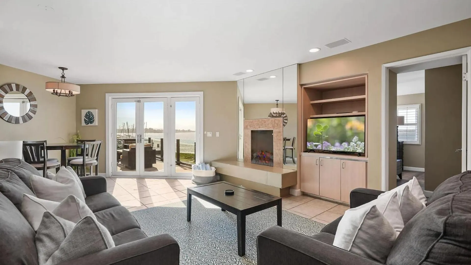 Holiday home Riviera By Avantstay Beachfront Private Access Poolhot Tub Oceanview