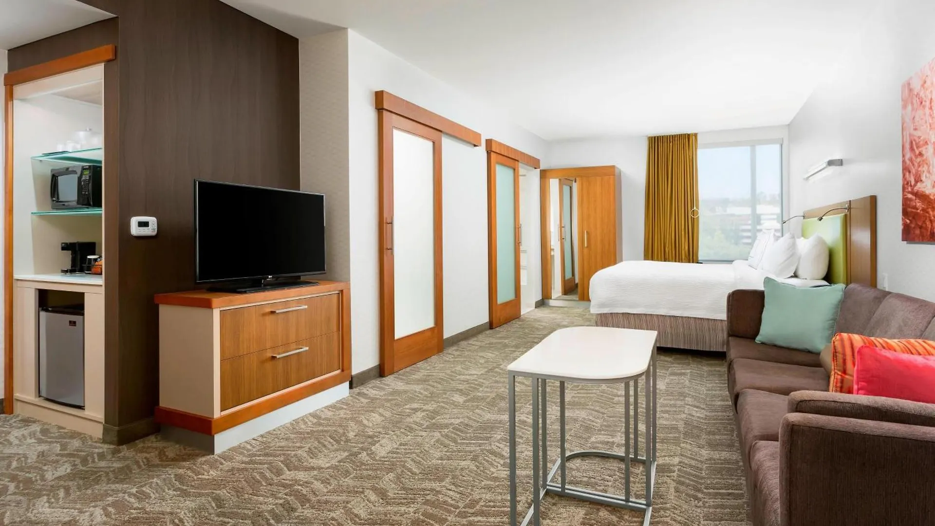 Springhill By Marriott Mission Valley Otel