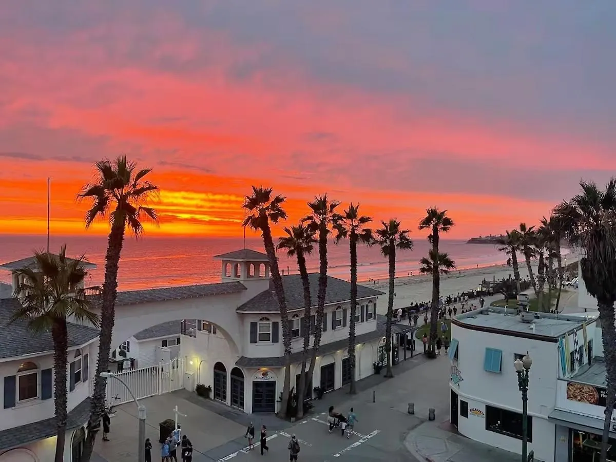 Penthouse At Pacific Crystal Pier