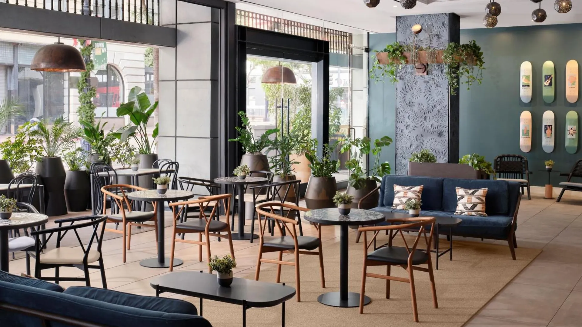 Alma Downtown, A Tribute Portfolio Hotel 4*