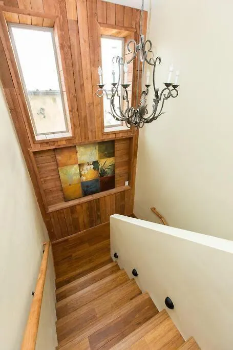 度假居 Bamboo Loft 6br, 24 Guests *