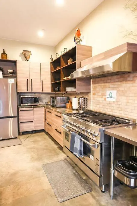 度假居 Bamboo Loft 6br, 24 Guests 圣地亚哥