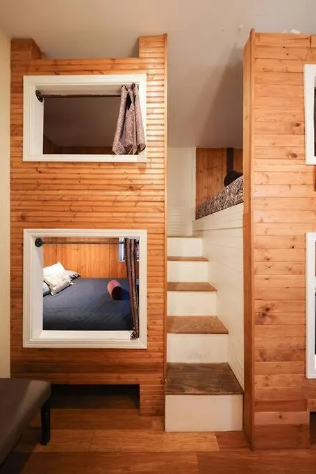 Bamboo Loft 6br, 24 Guests 度假居 圣地亚哥