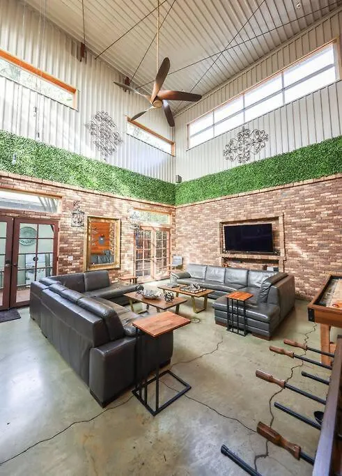 Bamboo Loft 6br, 24 Guests * 圣地亚哥
