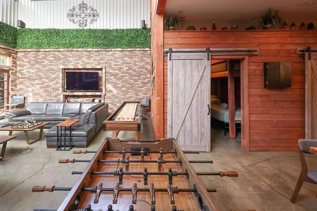 Bamboo Loft 6br, 24 Guests 圣地亚哥