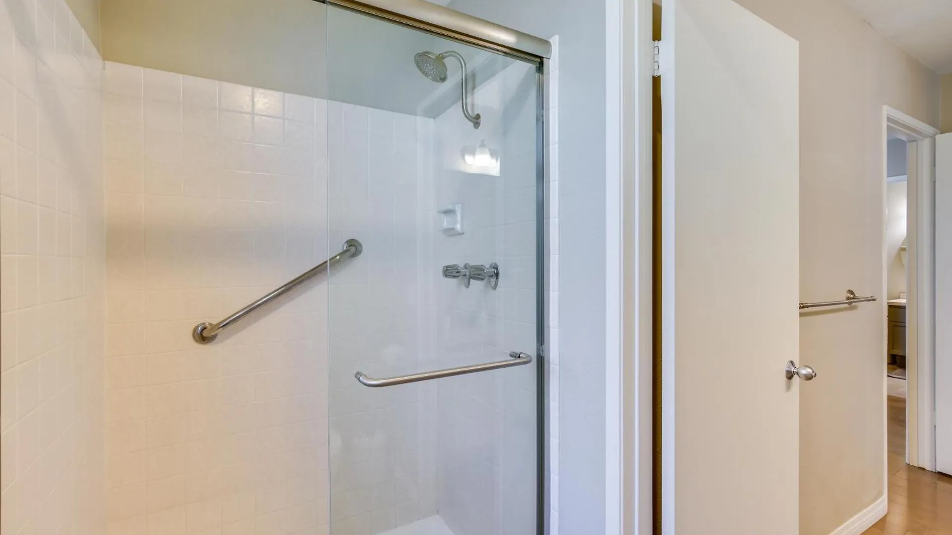 Downtown 1 Mi To Gaslamp Quarter Apartment