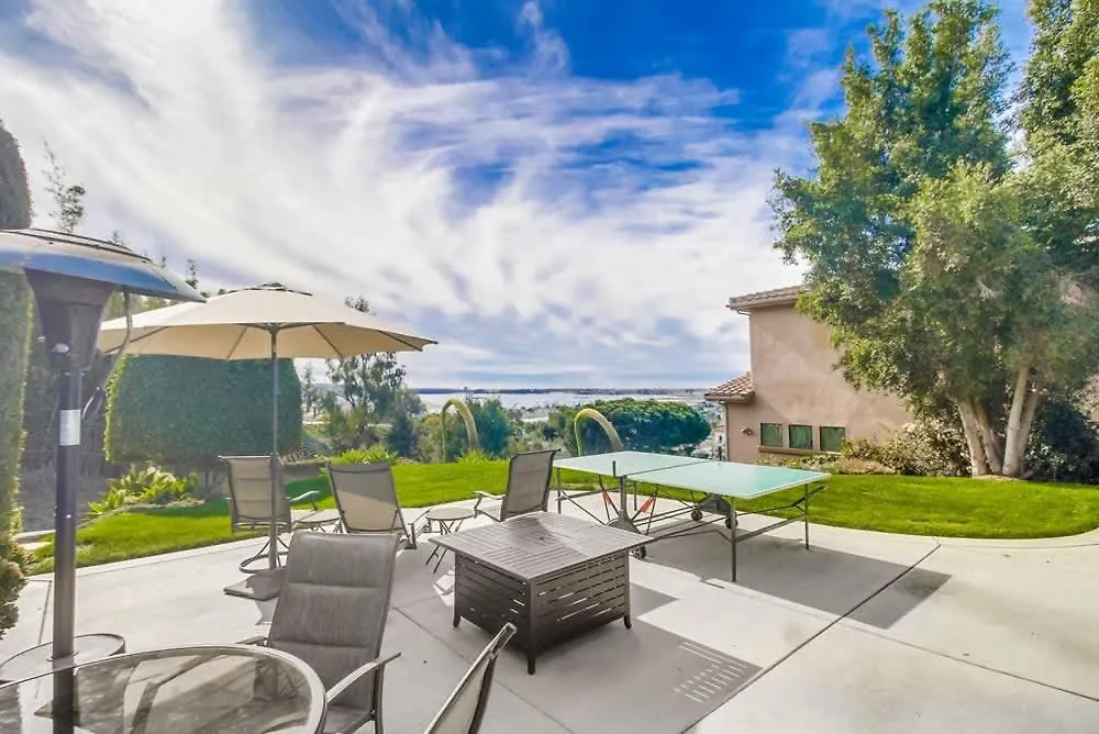 Ocean & Bay Views In Sd Large Backyard Air Conditioning Dom wakacyjny San Diego