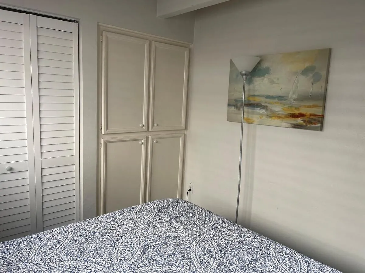 South Mission Oceanview Duplex Holiday home *