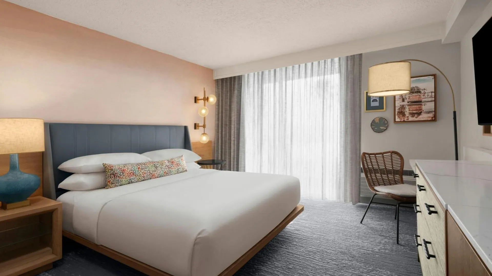 Sheraton 4* San Diego