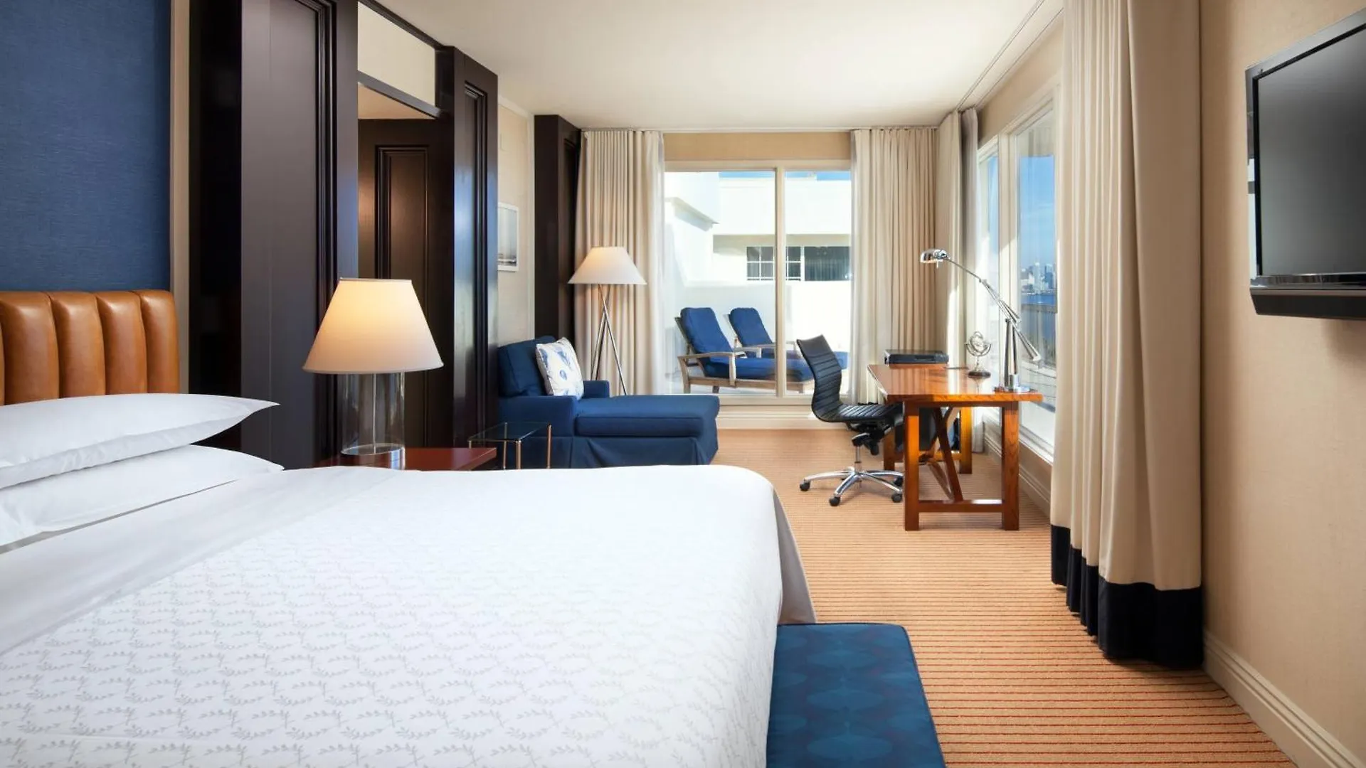 Hotell Sheraton 4*
