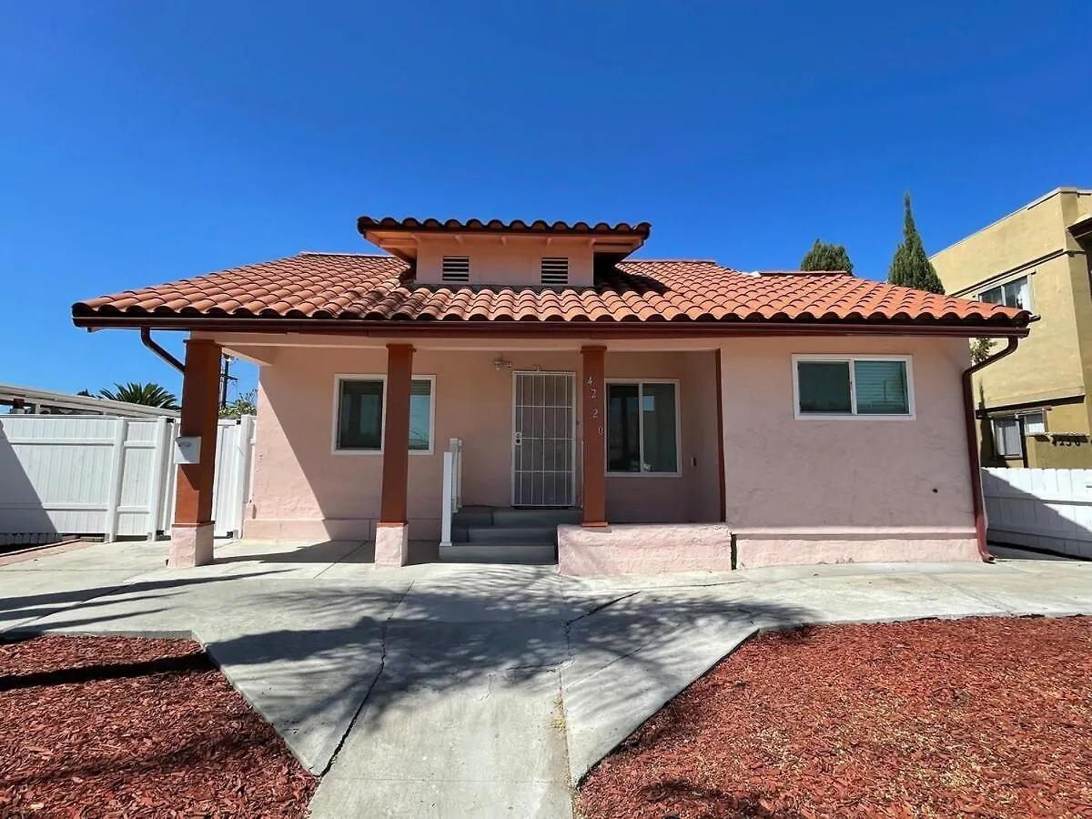North Park Centrally Located 8br 5ba House Prázdninový dům San Diego