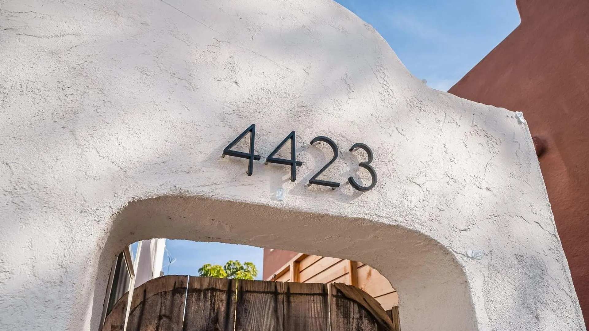 Navigate Laid-back Kensington San Diego